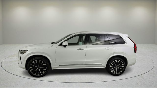 2026 Volvo XC90 B6 Plus 7-Seater photo 6