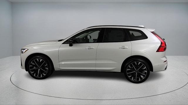 2026 Volvo XC60 B5 Ultra photo 6