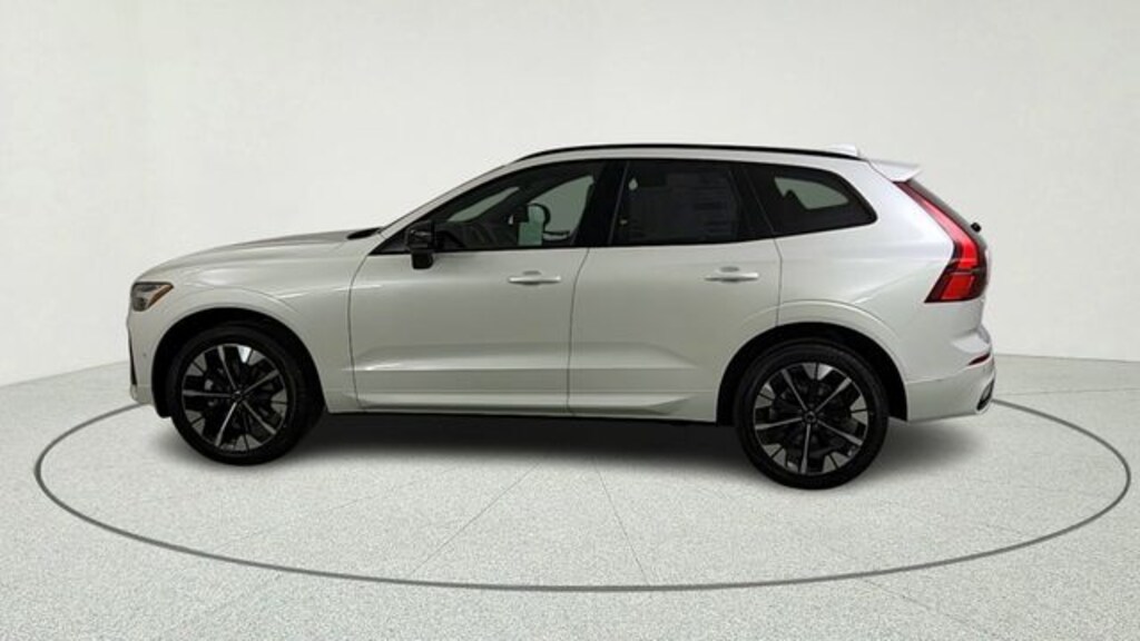 New 2026 Volvo XC60 B5 Plus SUV