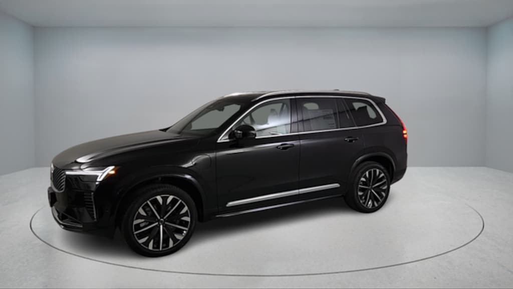New 2026 Volvo XC90 plug-in hybrid T8 Plus 7-Seater SUV