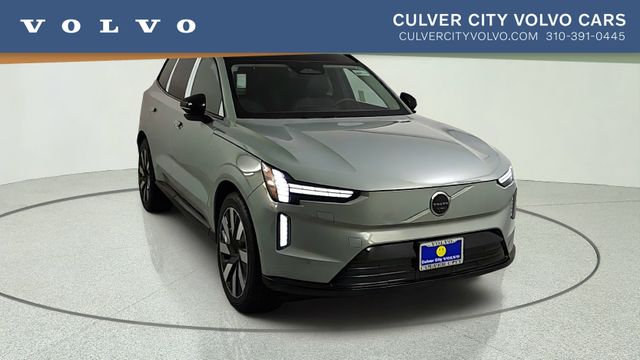 Volvo EX90