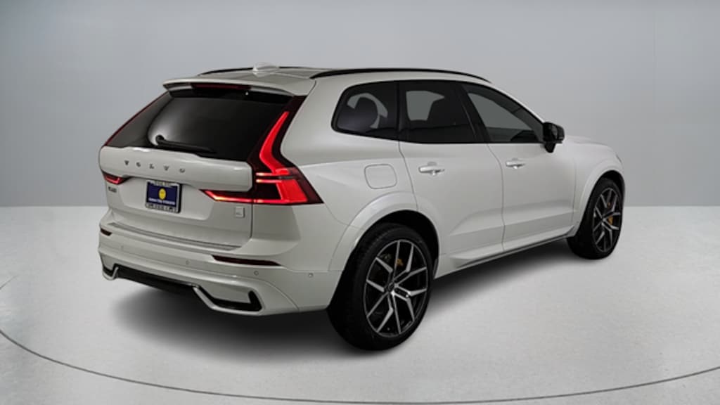 New 2026 Volvo XC60 plug-in hybrid T8 Polestar Engineered SUV