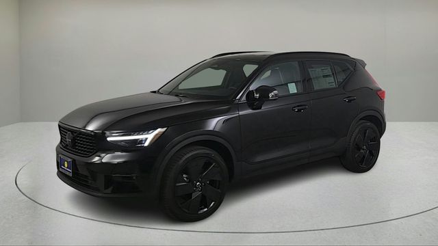 2026 Volvo XC40 Ultra Black Edition - Photo 8