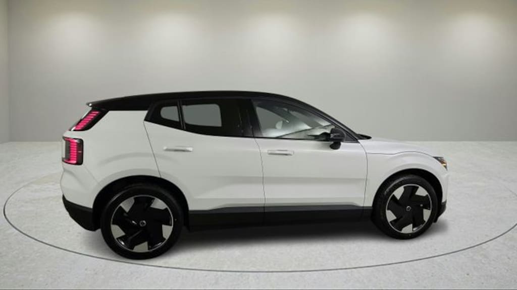 New 2026 Volvo EX30 Twin Motor Plus SUV