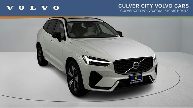 2024 Volvo XC60 plug-in hybrid T8 Plus Dark SUV
