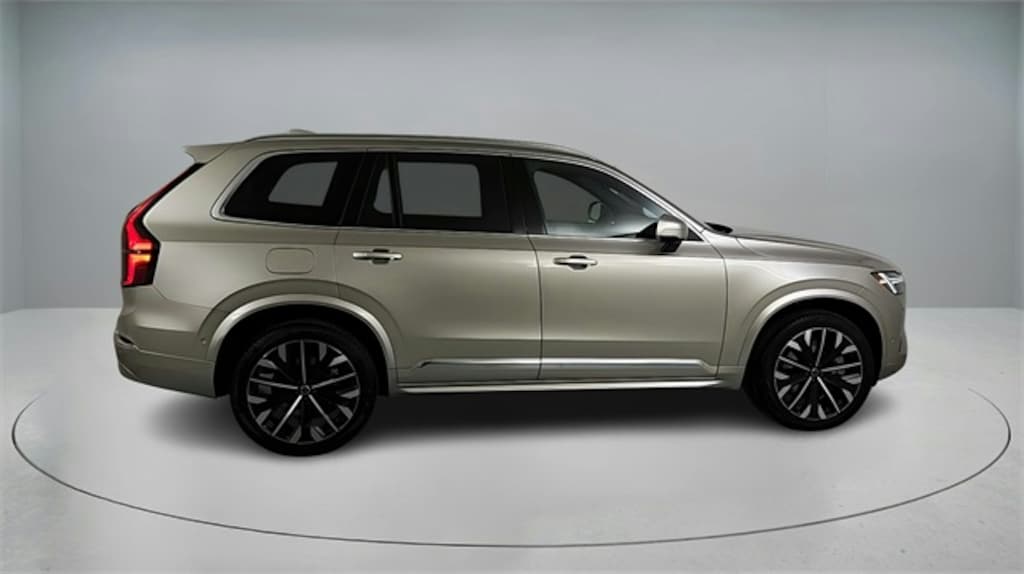 New 2026 Volvo XC90 plug-in hybrid T8 Plus 7-Seater SUV