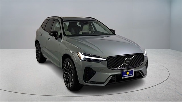 2026 Volvo XC60 Ultra's photo