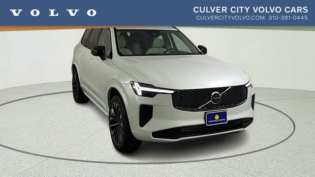 2026 Volvo XC90 T8 Recharge Ultra Dark 4WD's photo