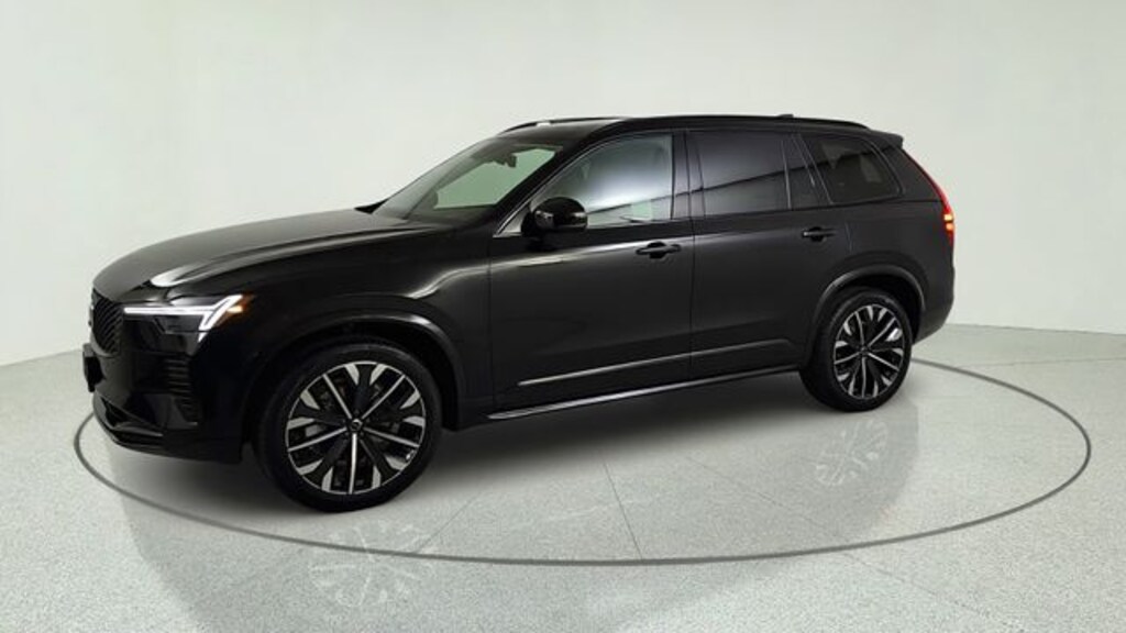 New 2026 Volvo XC90 B6 Ultra Dark Theme 6-Seater SUV