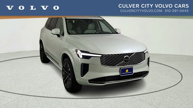 2026 Volvo XC90 T8 Recharge Ultra Bright 4WD's photo