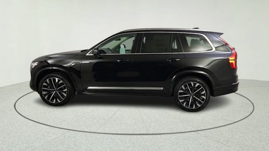 New 2026 Volvo XC90 B6 Plus 7-Seater SUV