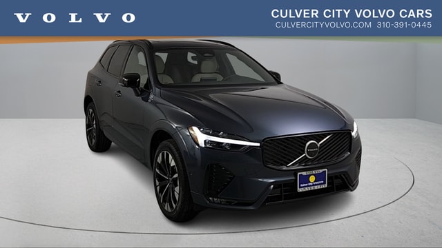 2026 Volvo XC60 B5 Plus Dark AWD's photo