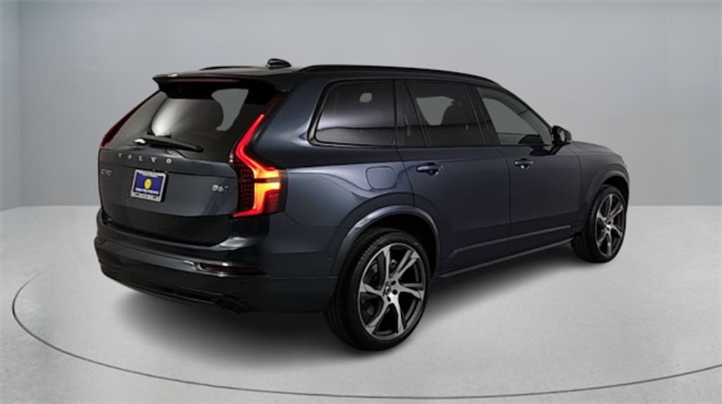 New 2026 Volvo XC90 B6 Ultra Dark Theme 7-Seater SUV