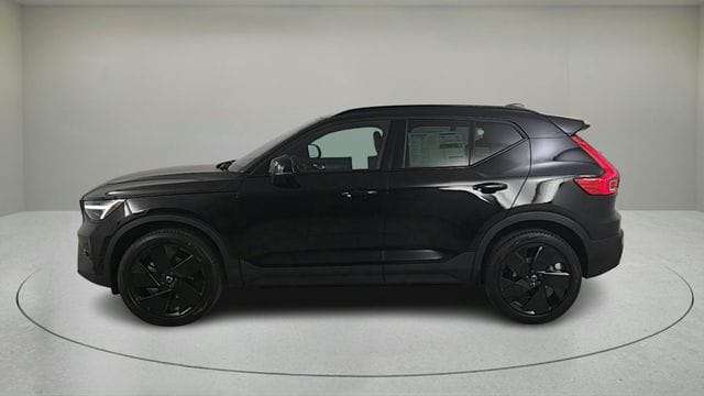2026 Volvo XC40 Ultra Black Edition - Photo 7