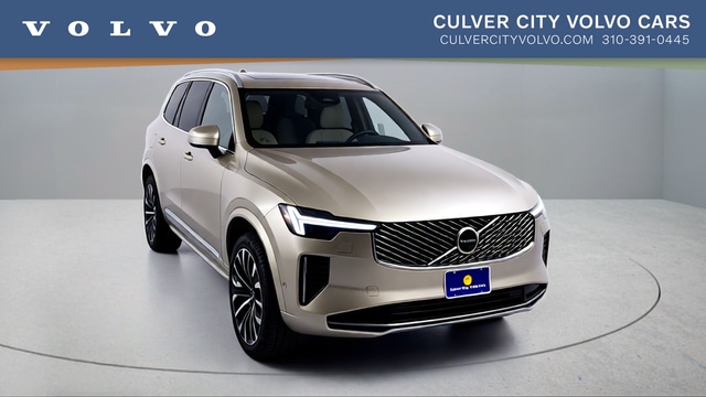 2026 Volvo XC90 Plus