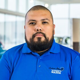 Staff member Manny Reyes from 4fb249cd99b5