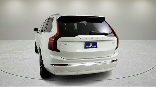 2026 Volvo XC90 B6 Plus 7-Seater photo 4