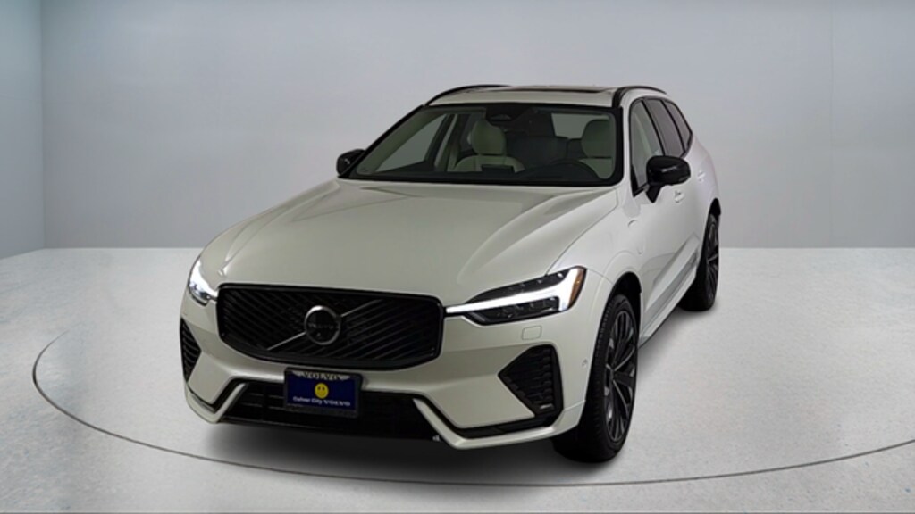 New 2026 Volvo XC60 plug-in hybrid T8 Ultra SUV