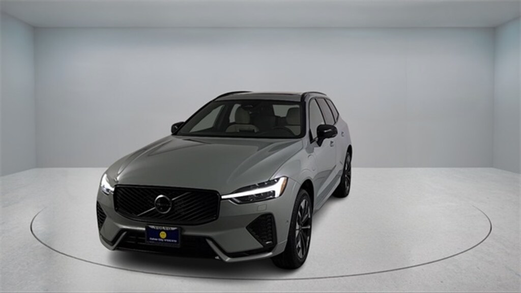 New 2026 Volvo XC60 plug-in hybrid T8 Plus SUV