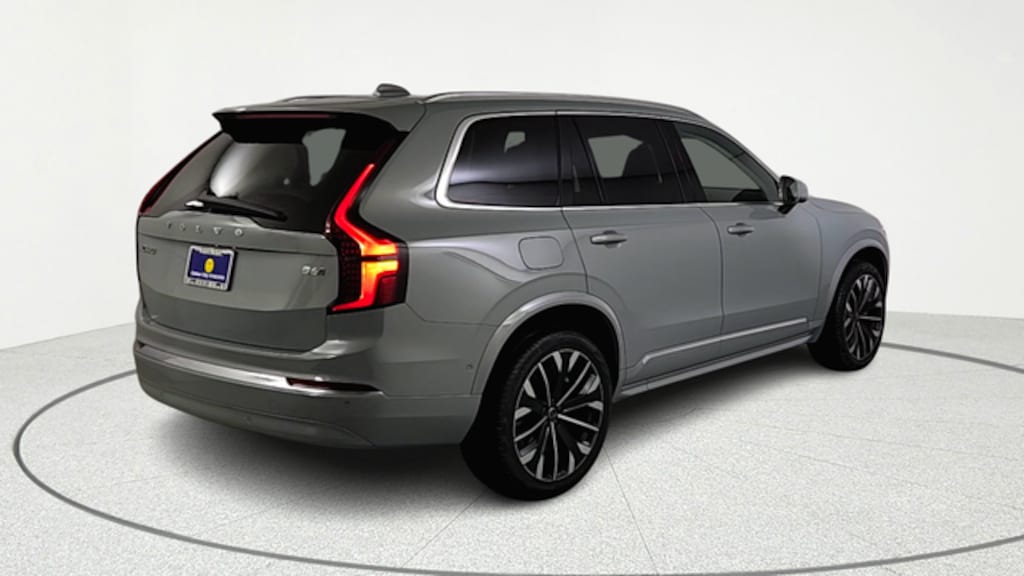 New 2026 Volvo XC90 B6 Ultra 7-Seater SUV
