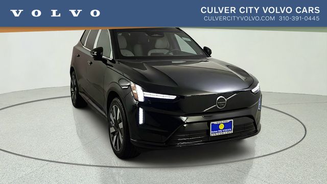 Volvo EX90