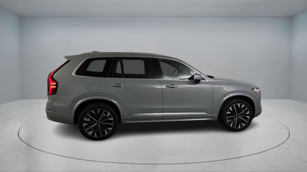 New 2026 Volvo XC90 plug-in hybrid T8 Plus 7-Seater SUV