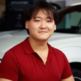 Staff member Dabbin Kim from bd13c5108b58