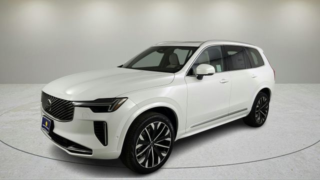 2026 Volvo XC90 B6 Plus 7-Seater photo 3