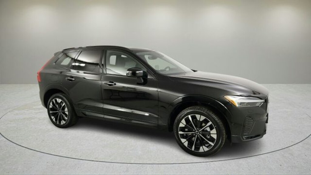 New 2026 Volvo XC60 B5 Plus SUV