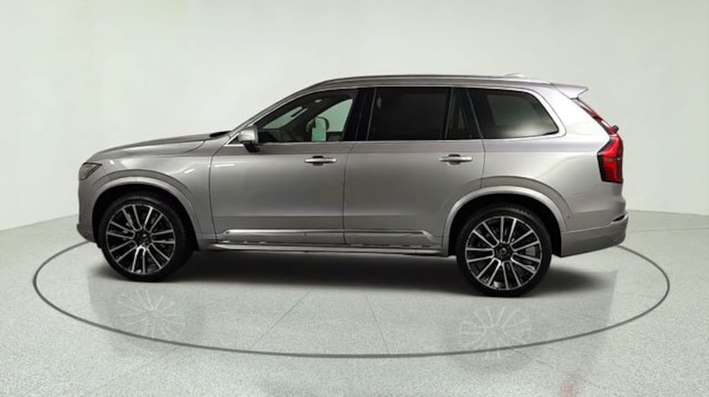 New 2026 Volvo XC90 B6 Plus 7-Seater SUV