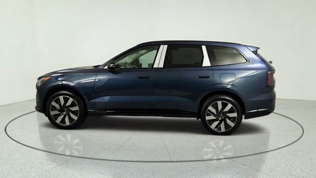 New 2026 Volvo EX90 Twin Motor Plus 7-Seater SUV