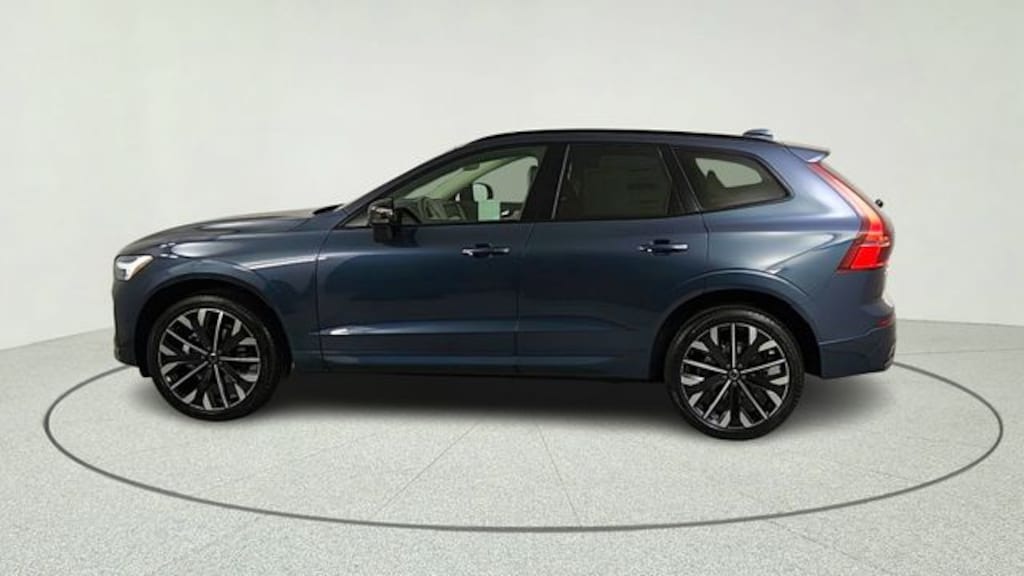 New 2026 Volvo XC60 B5 Ultra SUV