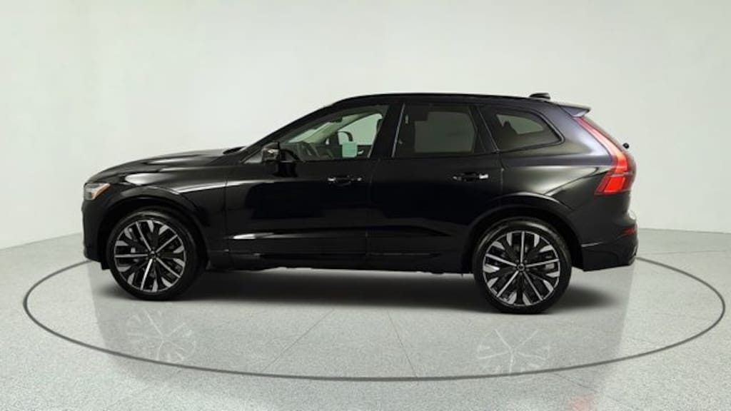 New 2026 Volvo XC60 B5 Ultra SUV
