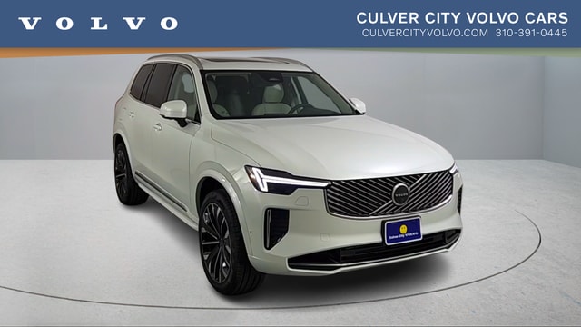 2026 Volvo XC90 T8 Recharge Ultra Bright 4WD's photo
