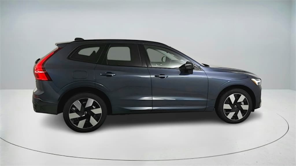 Certified 2025 Volvo XC60 plug-in hybrid T8 Plus SUV
