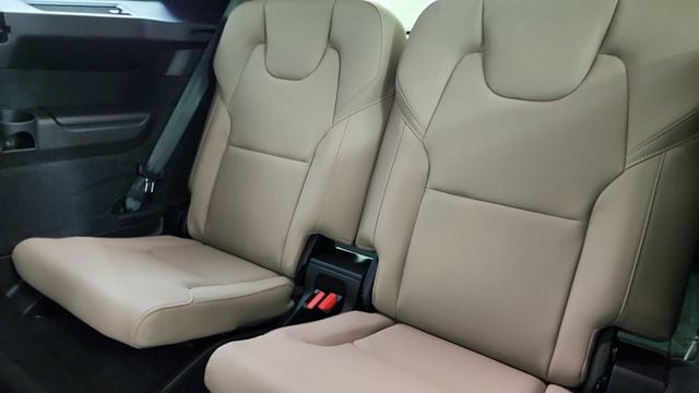 2026 Volvo XC90 Plus - Photo 34