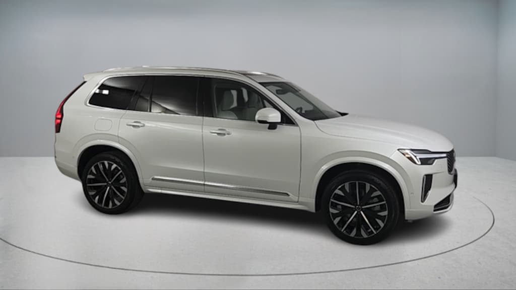 New 2026 Volvo XC90 plug-in hybrid T8 Ultra 7-Seater SUV