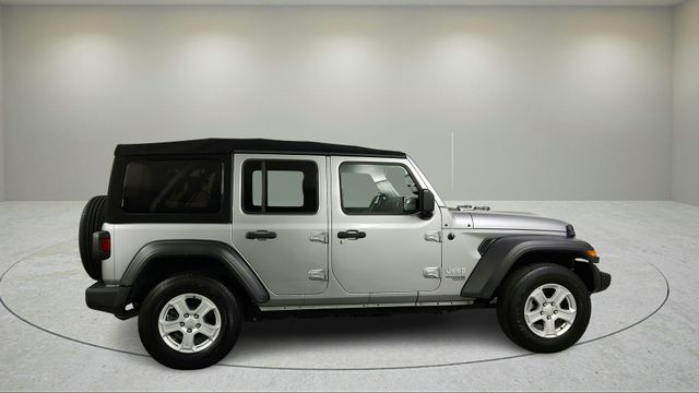 2018 Jeep Wrangler Unlimited Sport 4x4 photo 2