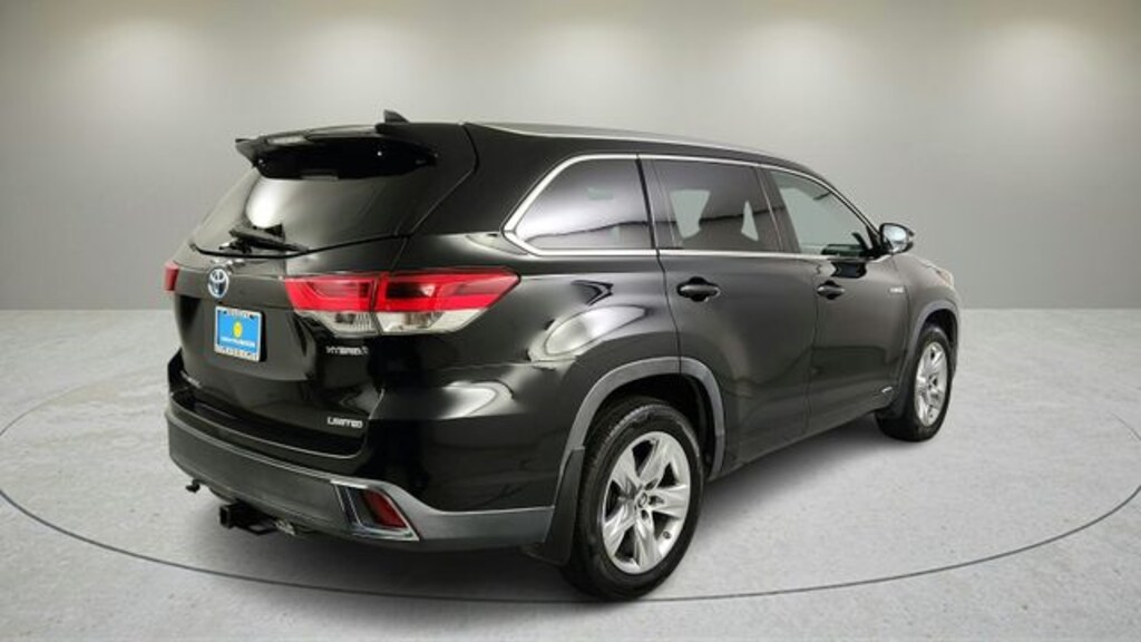 Used 2019 Toyota Highlander Hybrid Limited V6 SUV