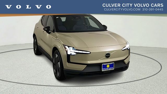 2026 Volvo EX30 Twin Motor Performance Plus's photo