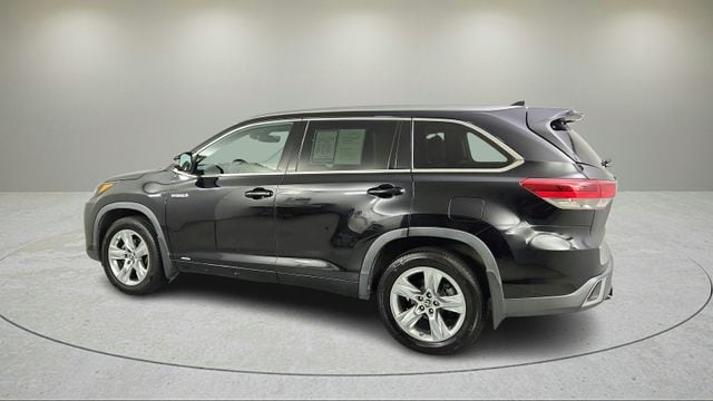 2019 Toyota Highlander Hybrid Limited V6 photo 5