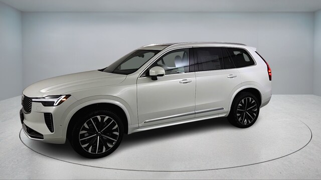 2026 Volvo XC90 B6 Plus 7-Seater photo 3