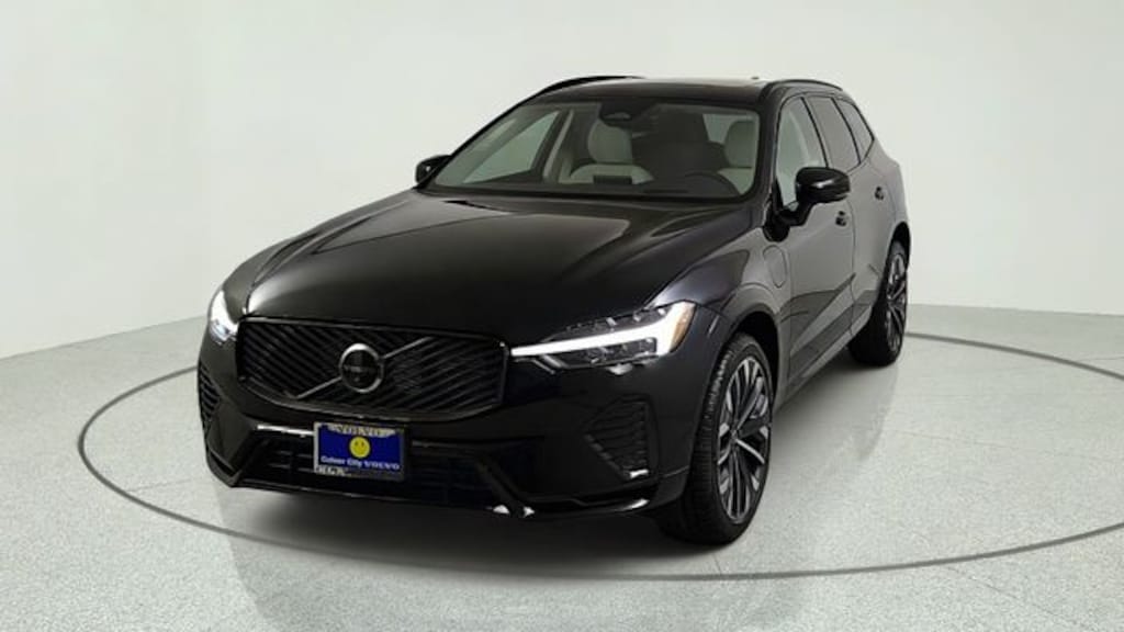 New 2026 Volvo XC60 plug-in hybrid T8 Ultra SUV