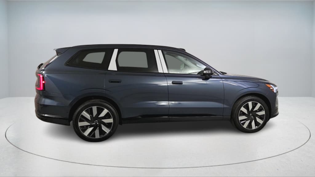 New 2025 Volvo EX90 Twin Motor Plus 7-Seater SUV