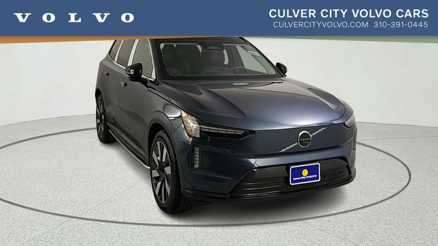 2026 Volvo EX90 Twin Motor Performance Ultra 7-Seater's photo
