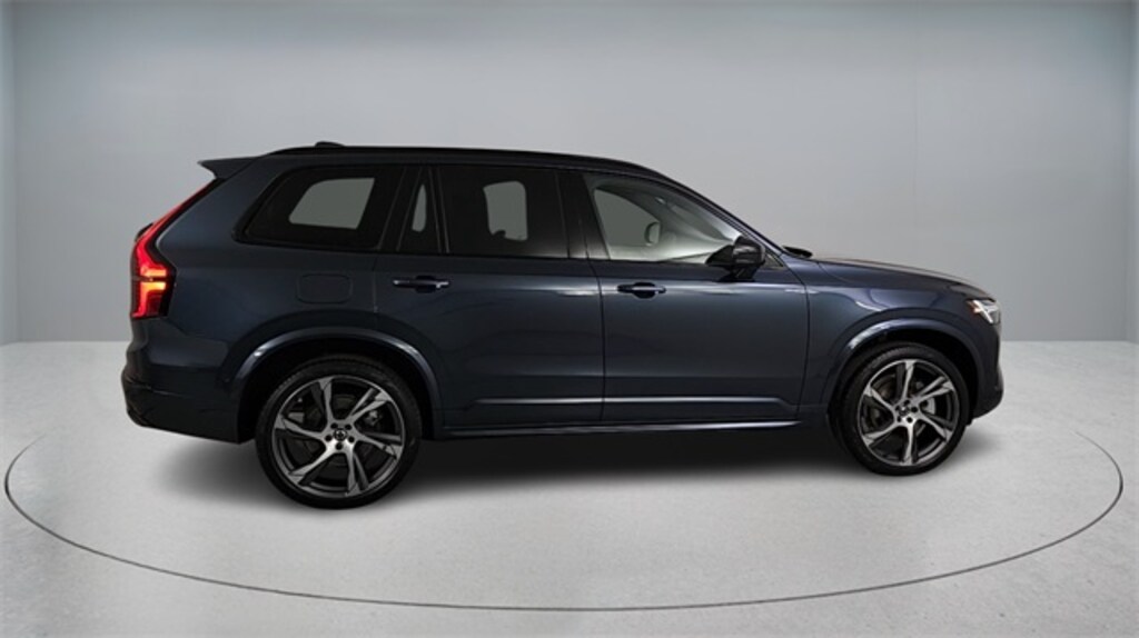 New 2026 Volvo XC90 B6 Ultra Dark Theme 7-Seater SUV