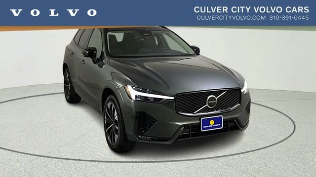 2026 Volvo XC60 B5 Plus Dark AWD's photo