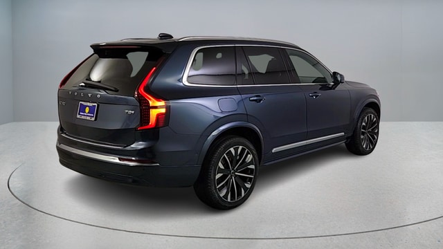 2026 Volvo XC90 plug-in hybrid T8 Plus 7-Seater photo 6