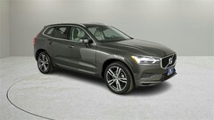 2018 Volvo XC60 T5 AWD Momentum SUV