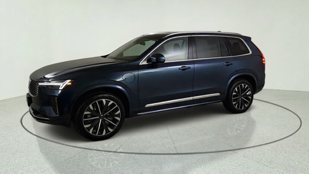 New 2026 Volvo XC90 plug-in hybrid T8 Plus 7-Seater SUV